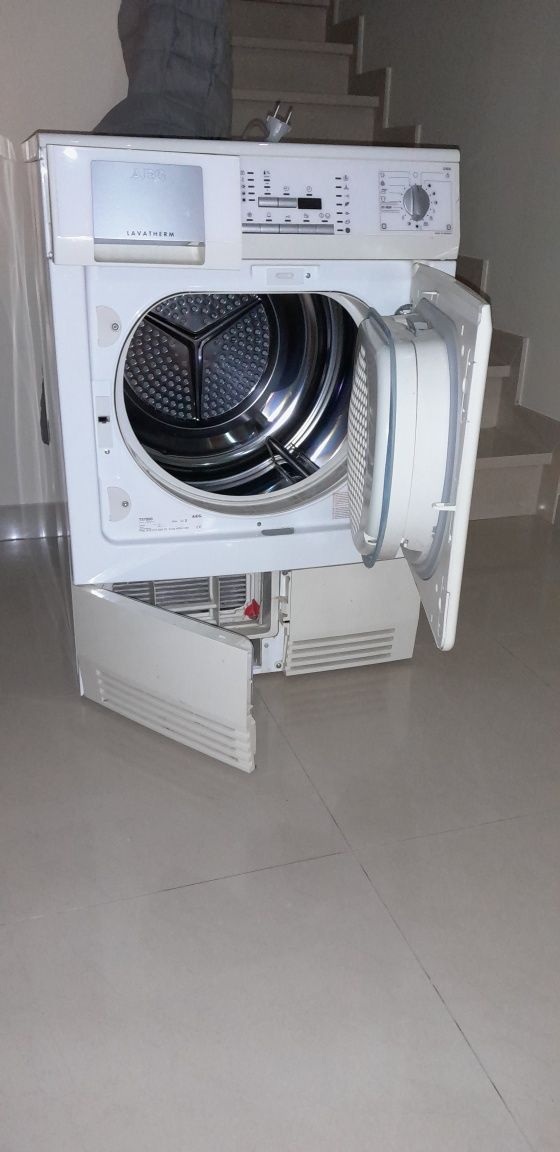 Maquina de secar AEG Lavatherm 57800