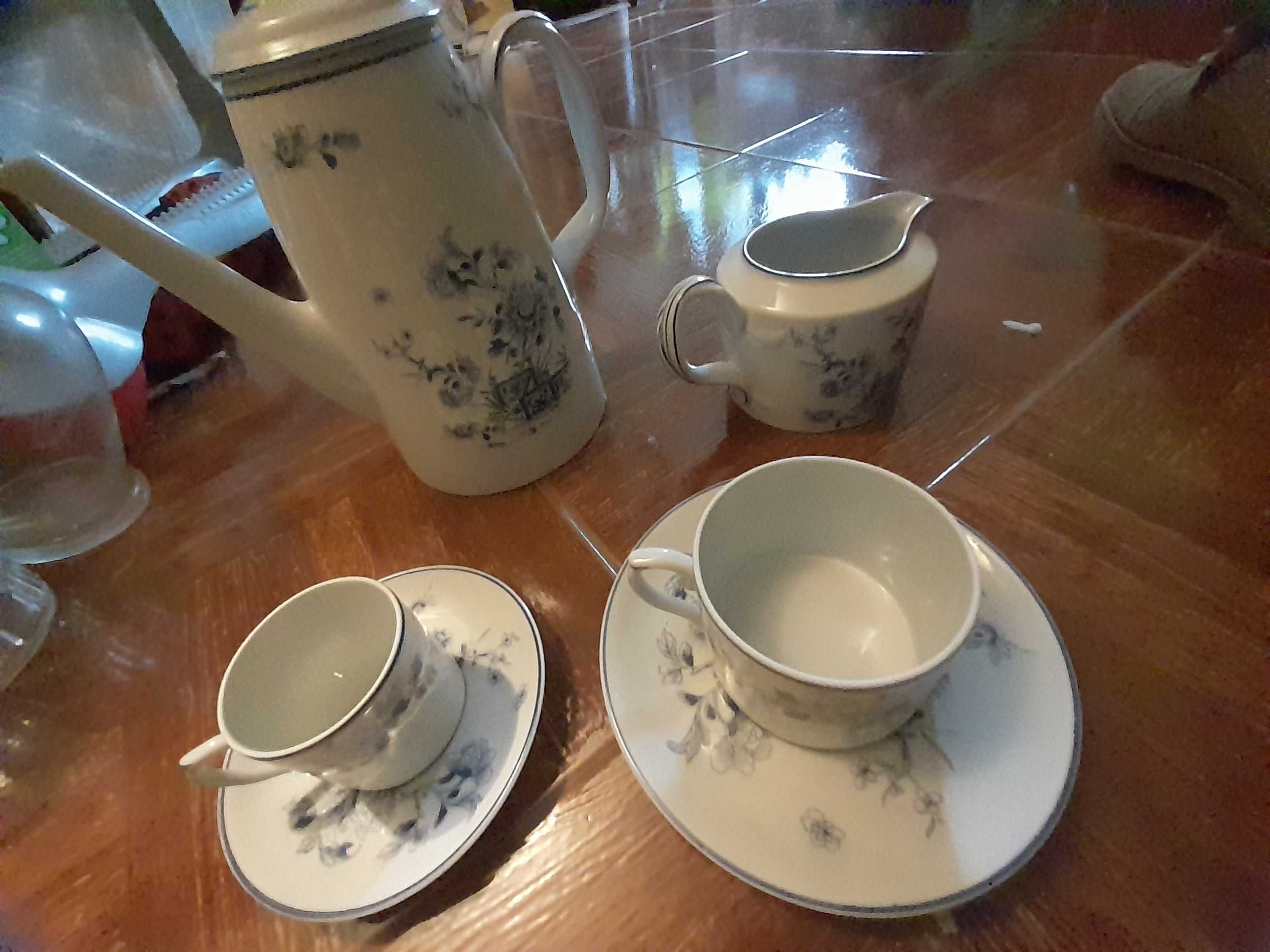 Serviços de chá e café  Vista Alegre