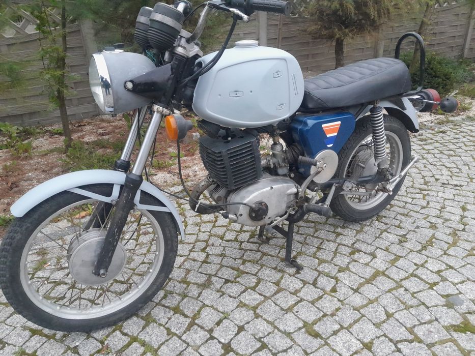 Mz ts 250 /1 z dokumentami na chodzie