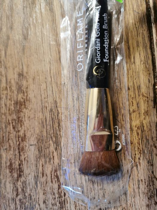 Pędzel do podkładu Giordani Gold