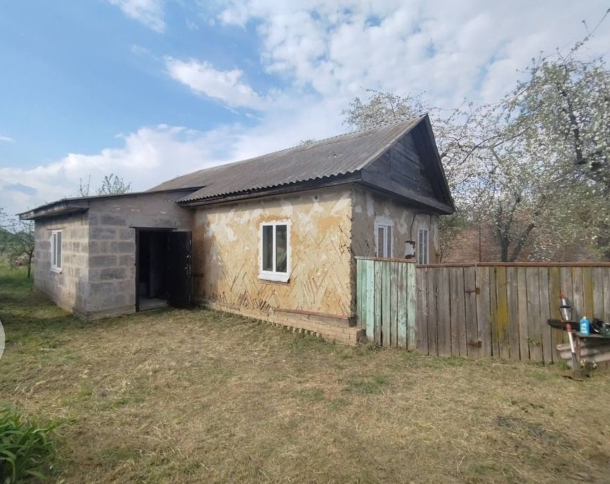 Продаж будинку недалеко від Чернігова