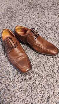 Sapato  castanhos de homem- Bracci