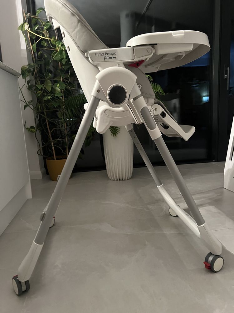 Peg perego fotelik do karmienia