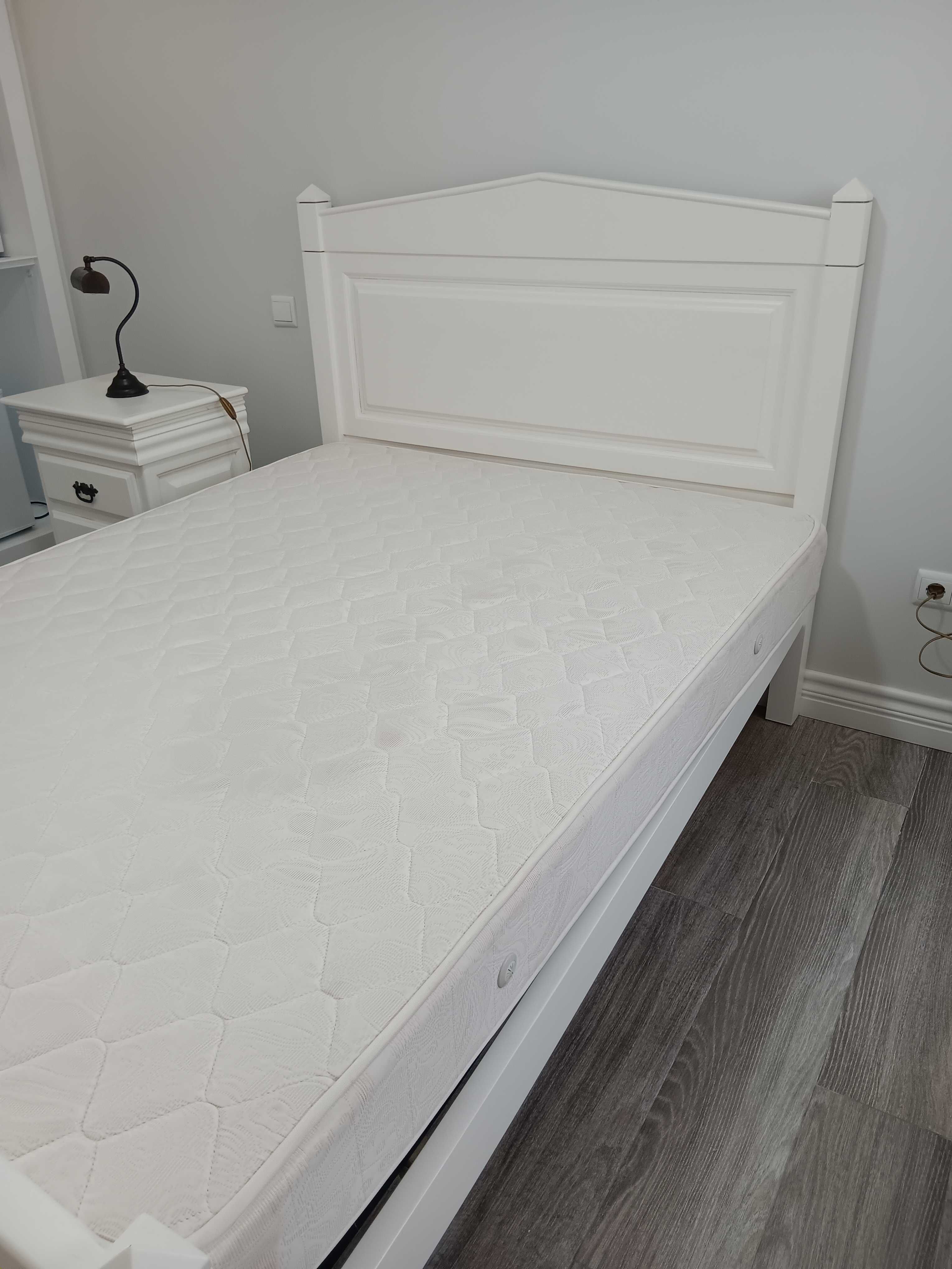 Vendo cama de casal