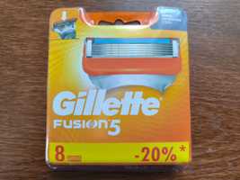 Gillette Fusion  в упаковке сменные кассеты для бритья