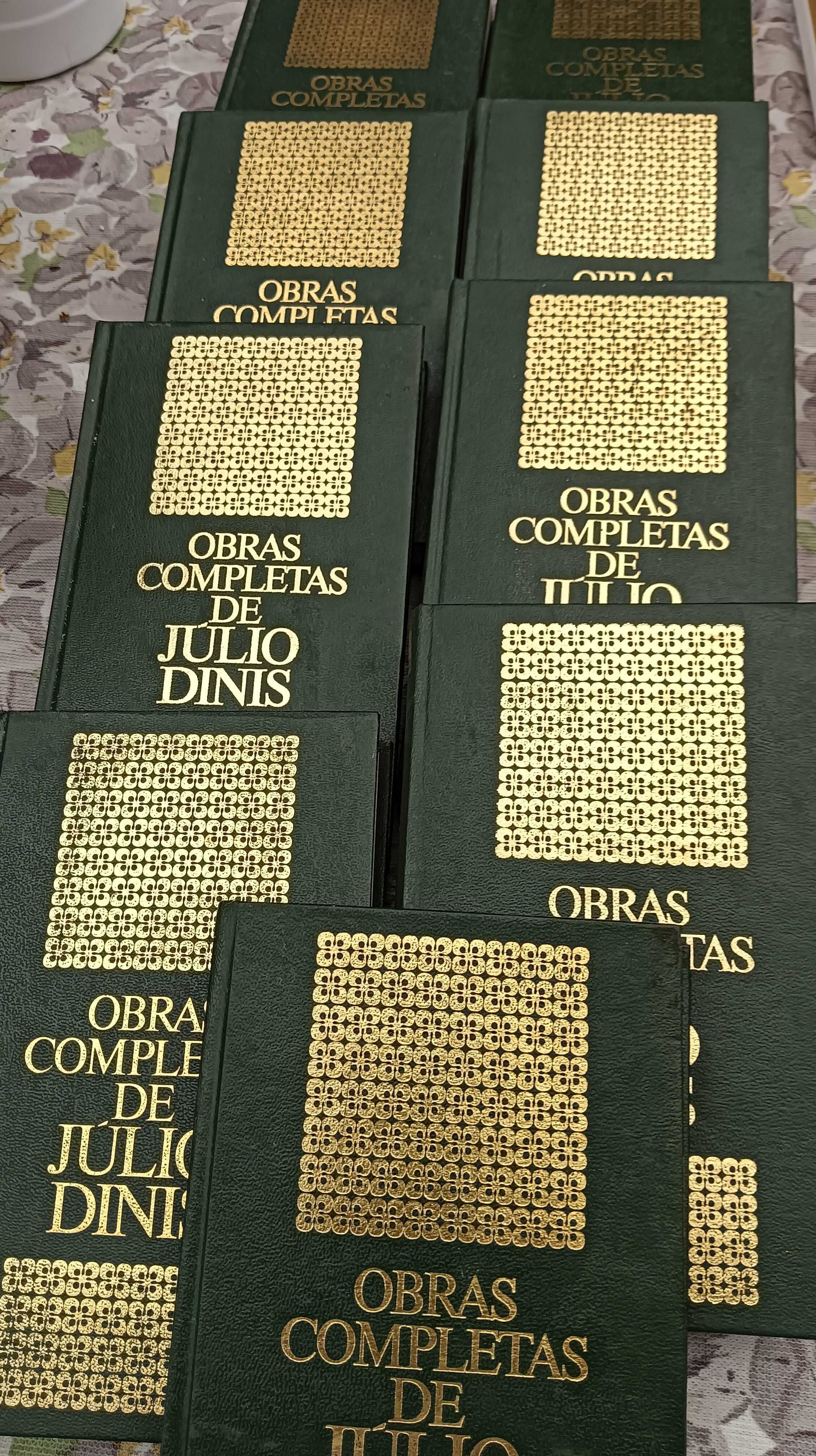 Coleção de livros de Julio Dinis