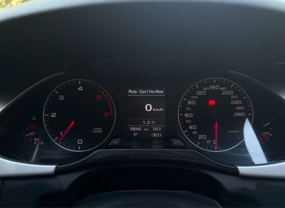 Продам Audi A4 B8