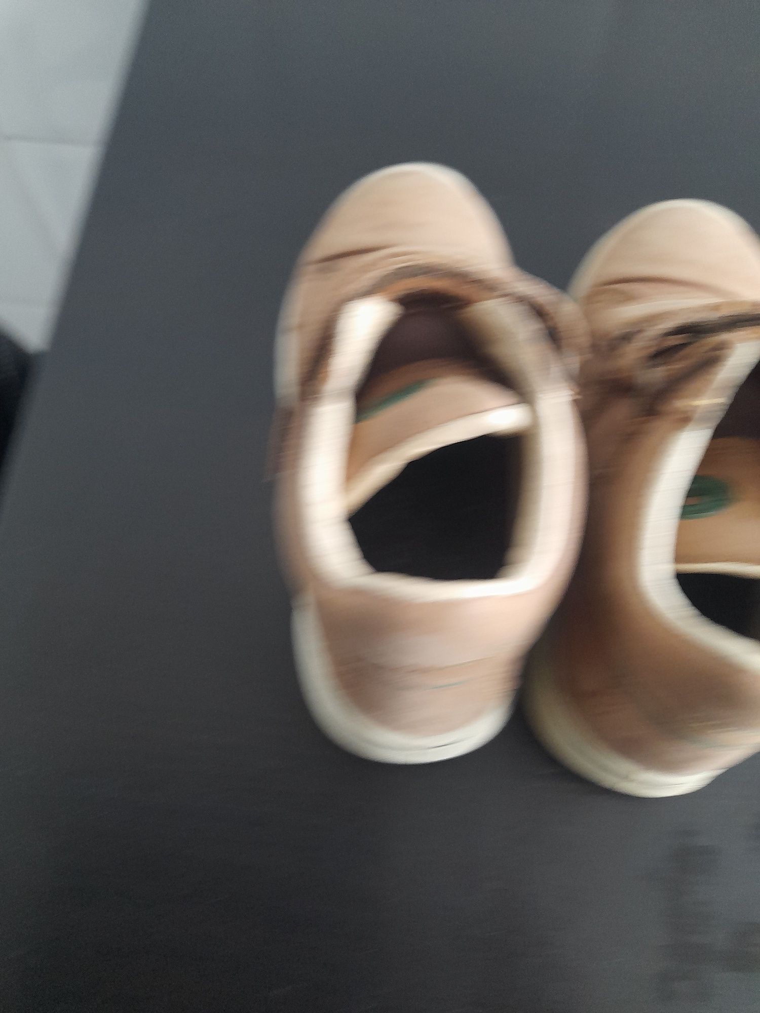 Tenis da ecoo em bom estado usado
