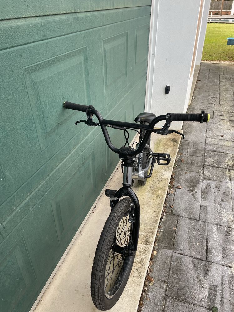 Vendo bicicleta BMX