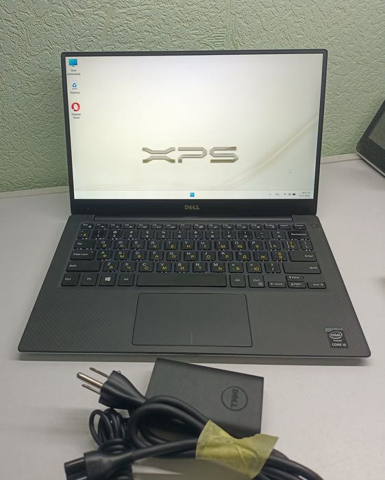 Новый АКБ - Dell XPS 13" Intel i5 / RAM 8g / SSD 128 / Win 11 prof