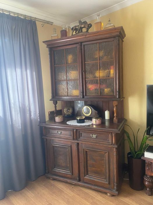 Zestaw Mebli. Wypoczynek witryna duży stół