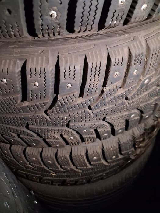 Автошини шиповані 185/55 R15