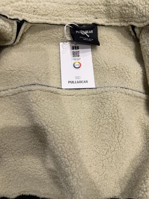 Дублянка жіноча Pull&Bear