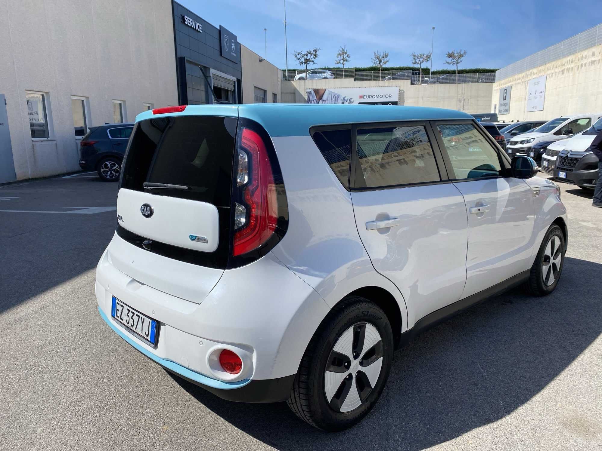 2015 Kia Soul електричка Європа