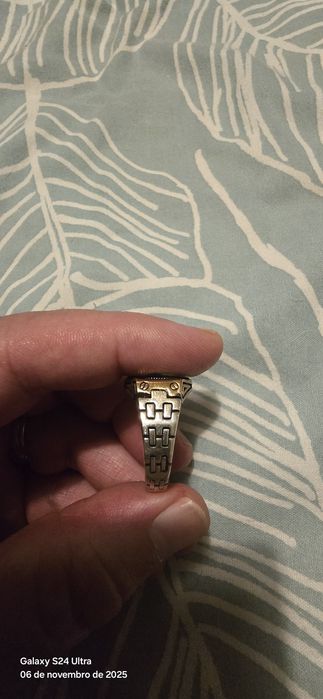 Anéis de prata com logotipo BMW e MERCEDEZ. Valor é para os dois anéis