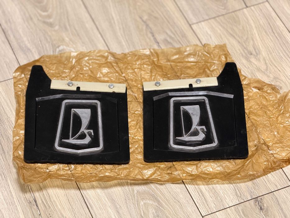 Нові ретро бризговики ВАЗ 2101,2103,2106,2107 з ладьей СССР