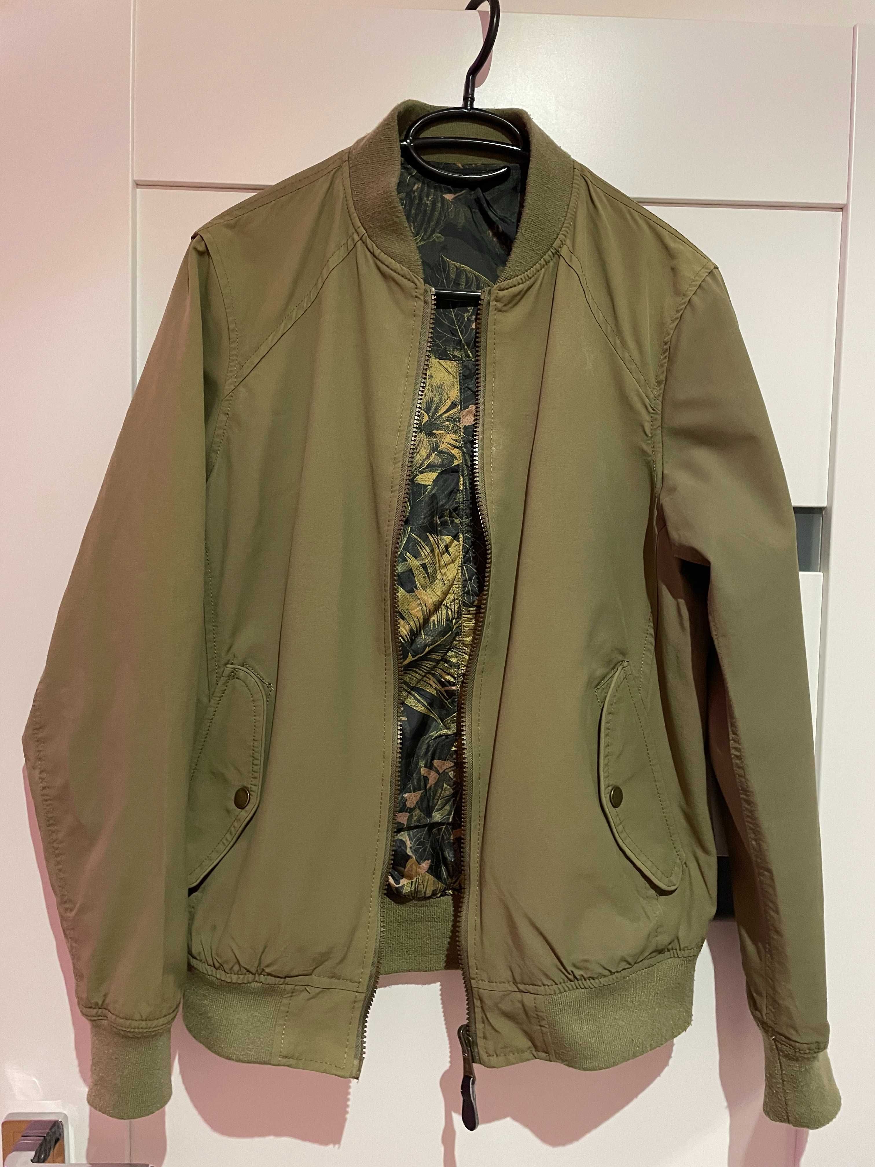 Lekka męska kurtka bomber Pull&Bear S