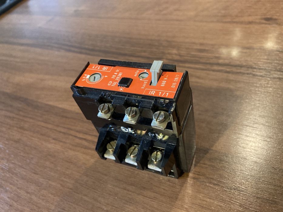 Wyłącznik termiczny trójfazowy do silników  IR 1/1 660V od 4 A do 6.6A