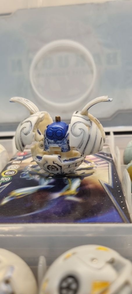 Bakugan clayf pearl