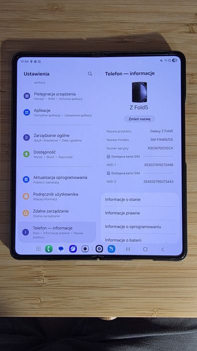 Samsung Galaxy Z Fold5 256GB czarny – stan idealny, z etui i folią