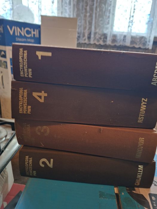 Sprzedam encyklopedie