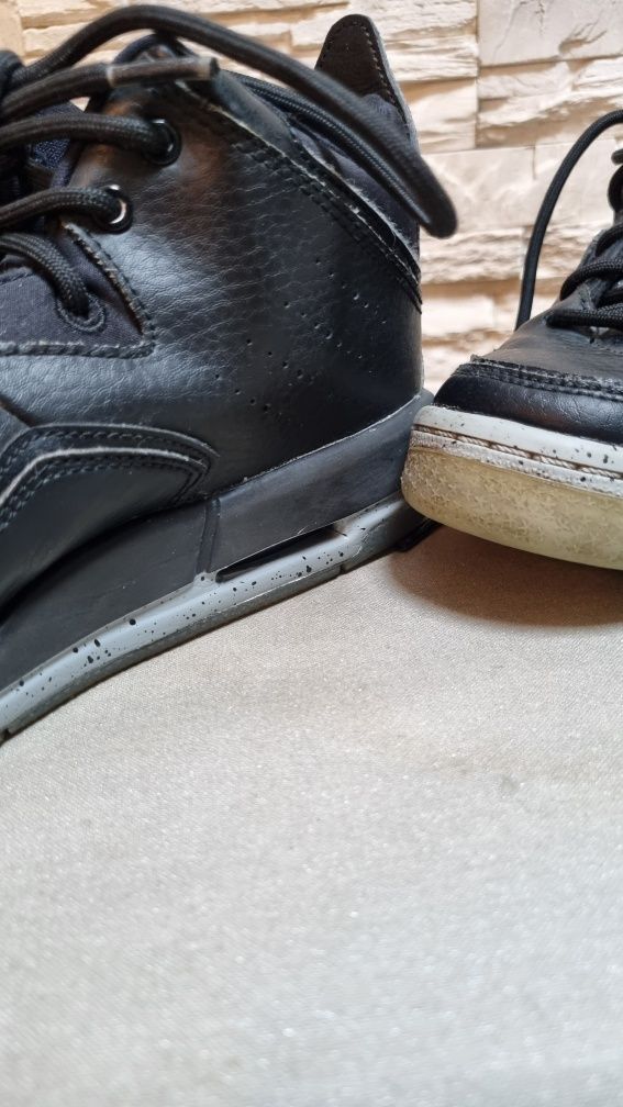 Nike jordan courtside 23