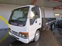 Isuzu NKR 69 LL - 5H