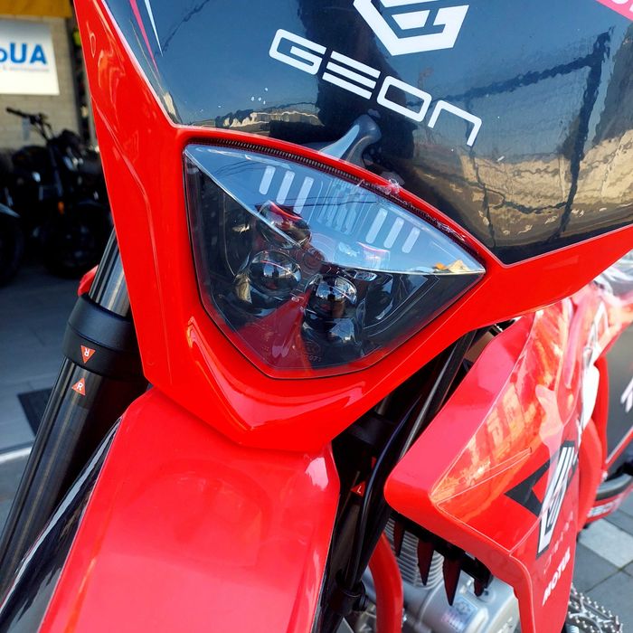 Мотоцикл GEON TRX 300 YGH, 25к.с, 19/16, 6 передач, балансвал,доставка