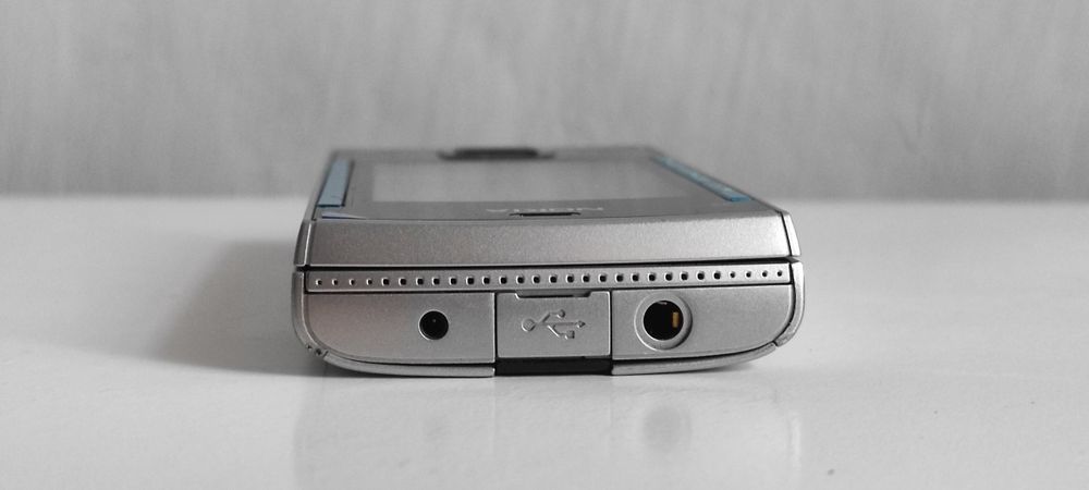 Nokia x3 00 Нокіа слайдер кнопковий сірий