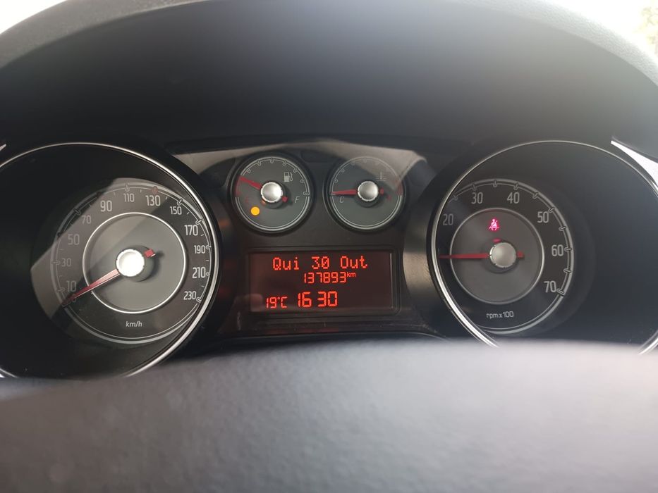 Fiat Punto 1.2 8v 69cv Young 5p