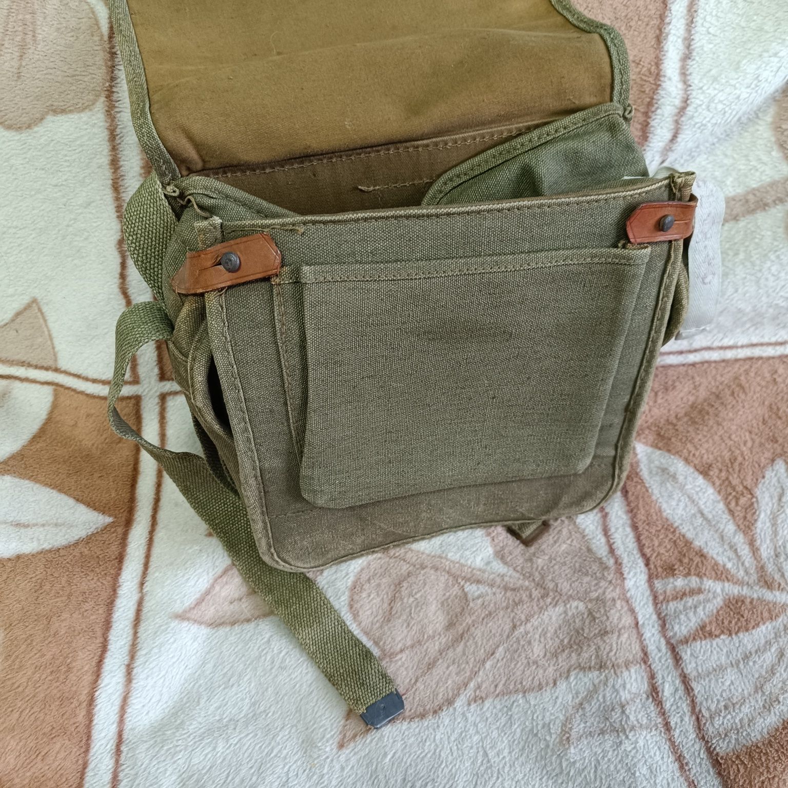 Torba wojskowa sanitariusza militaria biwak rekonstrukcje