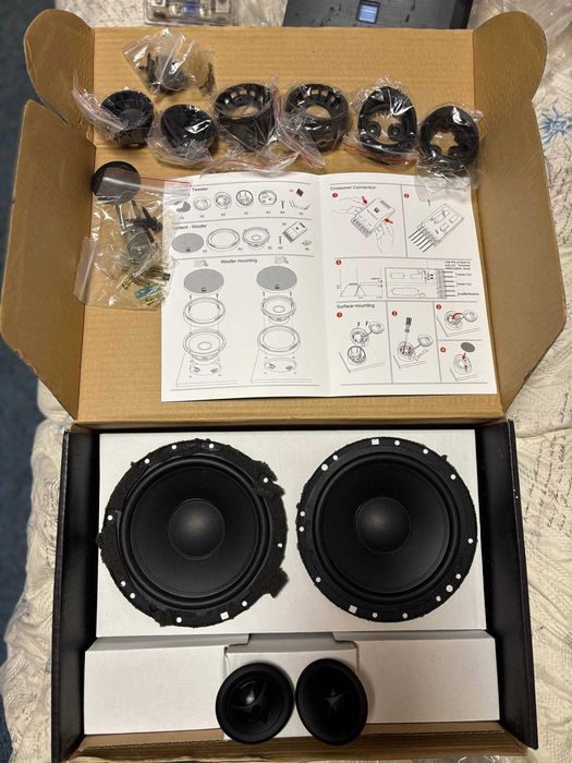 Автомагнитола / сабвуфер / динамики / усилители / Alpine / Tempo