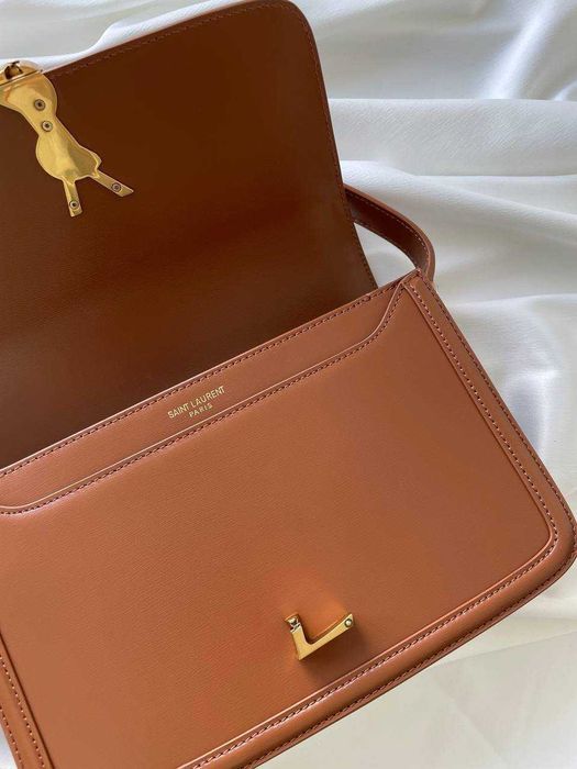 Yves Saint Laurent, Оригинал