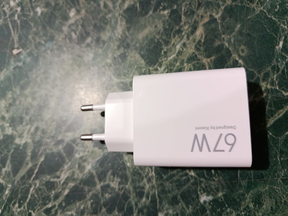Турбо - зарядка Xiaomi для смартфона 67 W