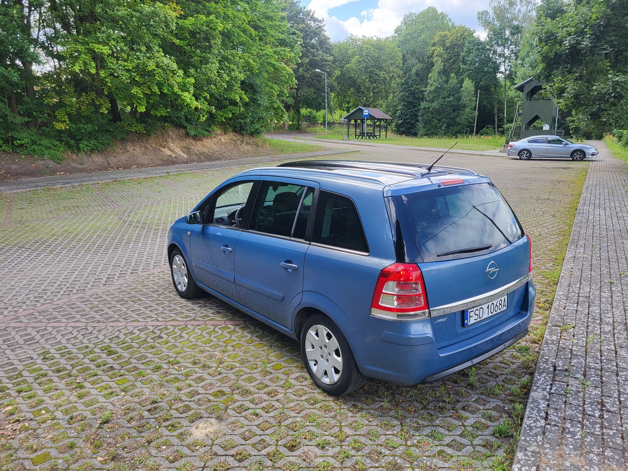 Zafira Cosmo 1.9 CDTI 120 KM 7 osób zadbana serwisowana