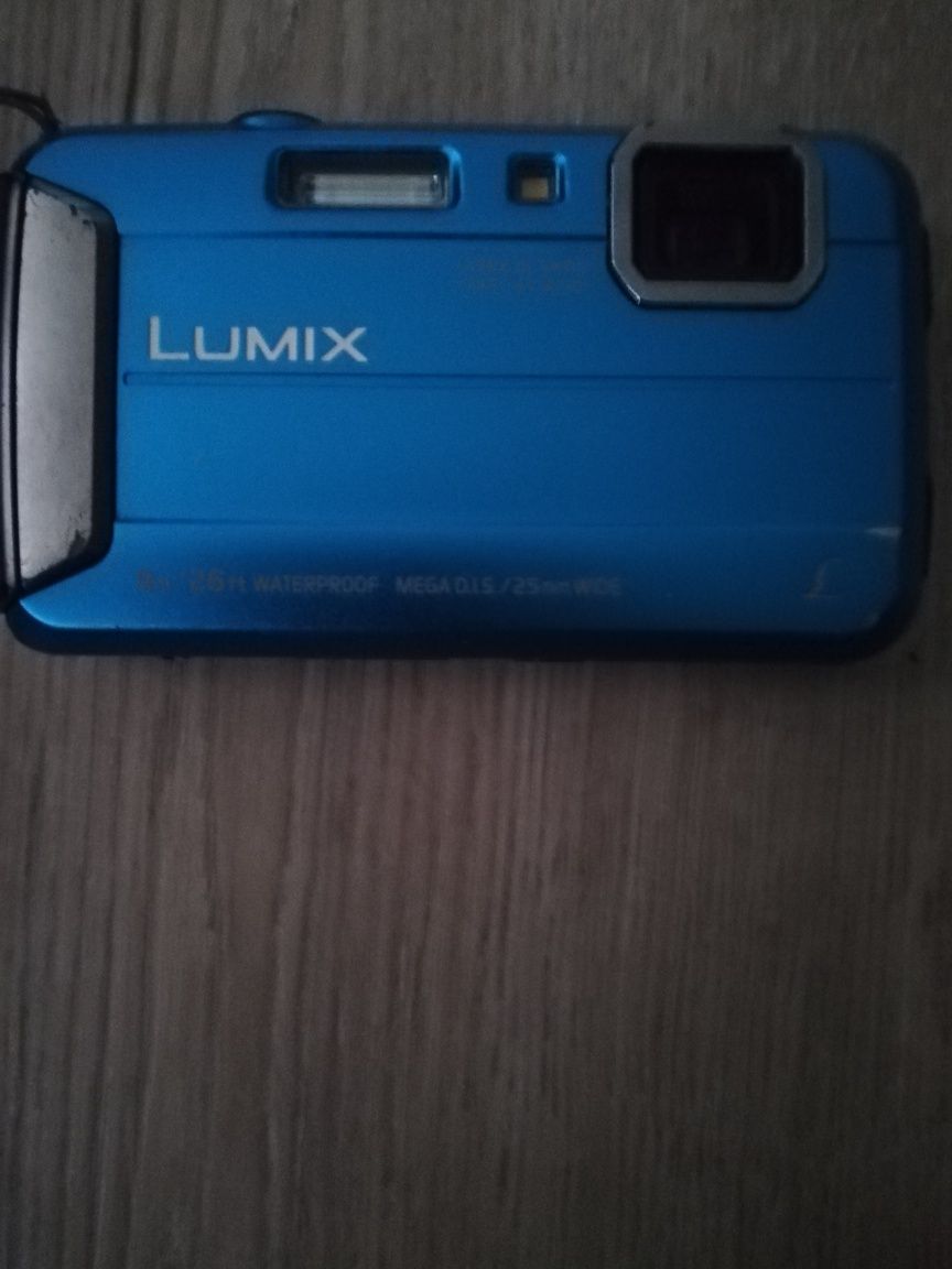 Aparat fotograficzny Lumix