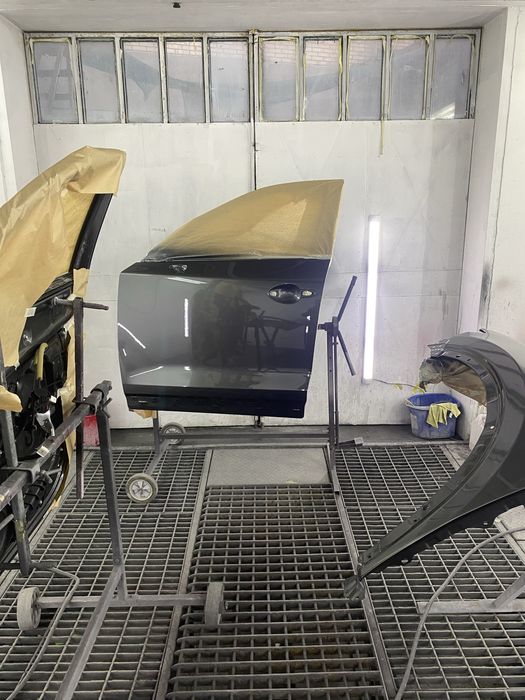 Авто ремонт.Покраска,рихтовка,пайка,замена чверти,химчистка,полировка.