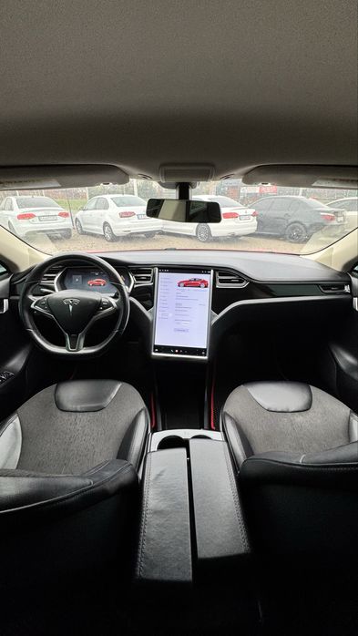 Tesla Model Тесла Модель S 2013 р 60кВт Запас ходу 300 км Автомат