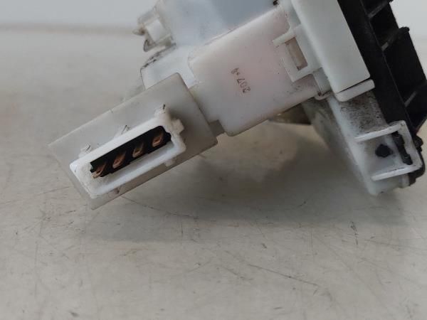 Fechadura / fecho porta frente direito VOLKSWAGEN Golf III (1H1)