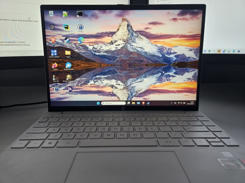 Laptop HP PAVILION AERO 13.3 R7 5800U 16GB RAM 512GB SSD Win11