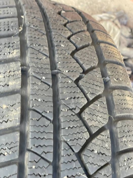 Шини зимові 195/50R15 2шт