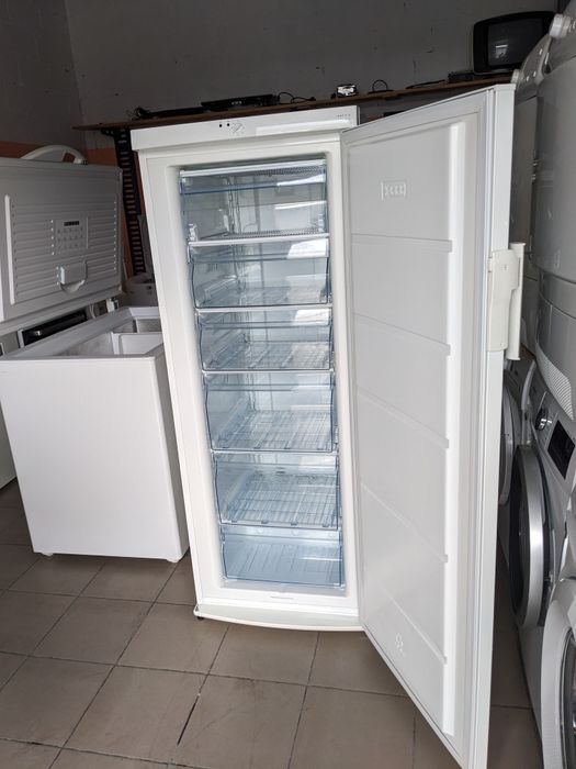 Морозильна камера AEG 155/60/60 см Б/В