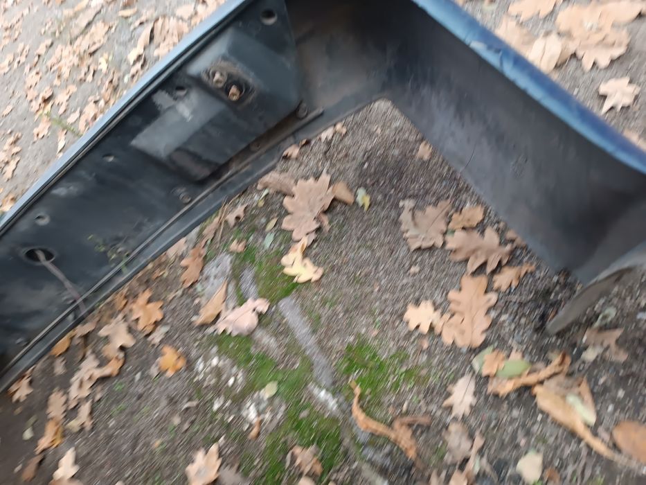 Форд эскорт передний и задний бампер 86-89