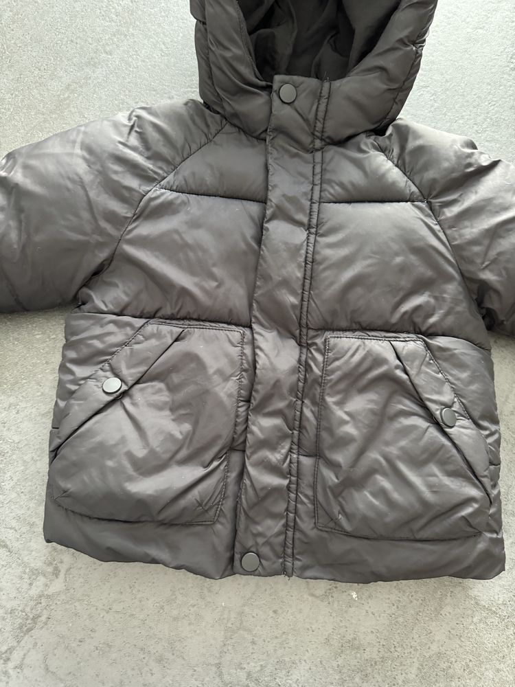 Куртка Zara 12-18 м