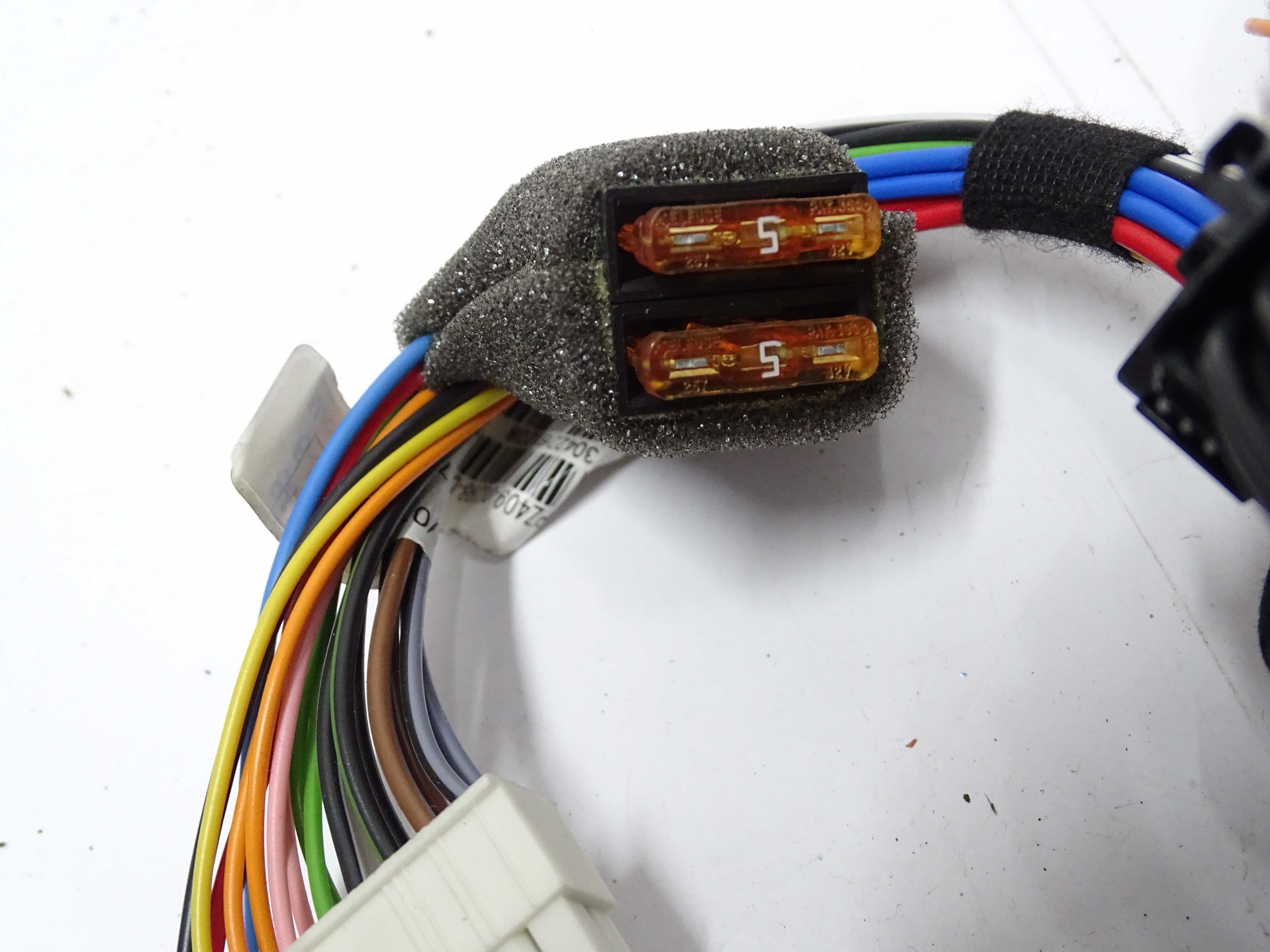 Moduł moduły Bluetooth + wiązka OE Toyota Corolla Verso Avensis