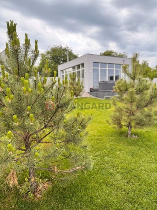 Продам КРАСИВЫЙ МЕДИЙНЫЙ бизнес.Окупаемость 4 года 110000$