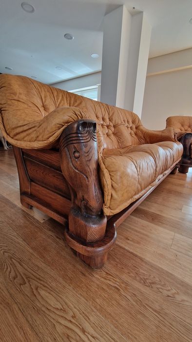 Conjunto de 3 sofás em pele e madeira