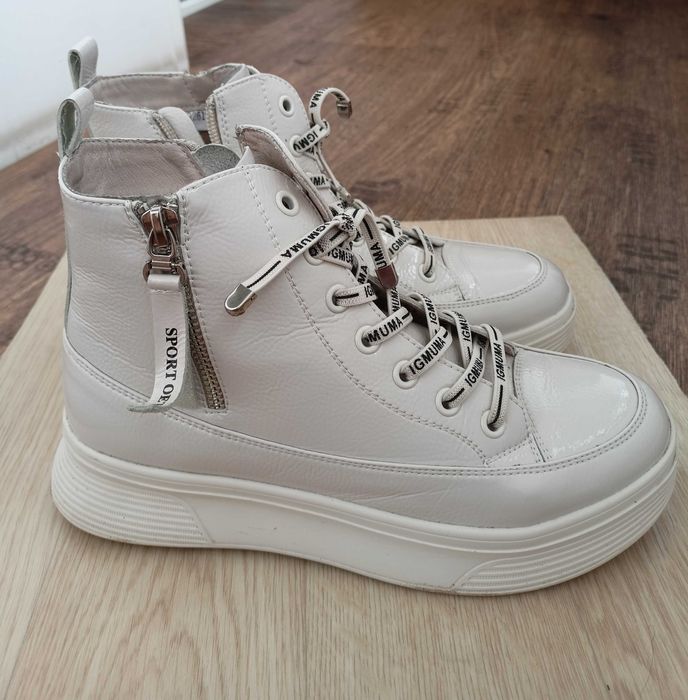 Ботинки демисезонные