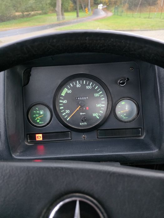 Mercedes MB100D niski przebieg,bez korozji,zadbany