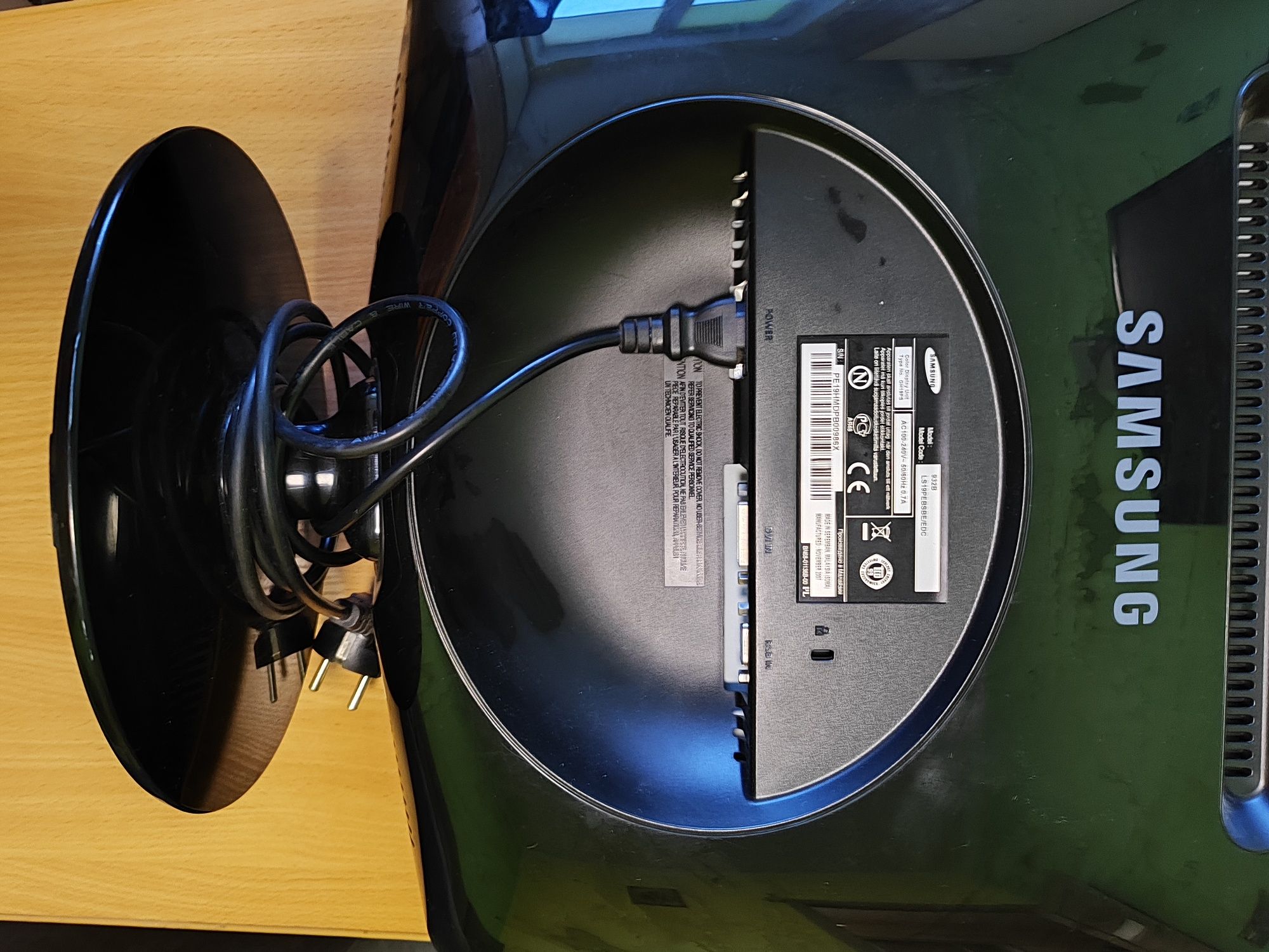 Монітор Samsung 932B, Самсунг